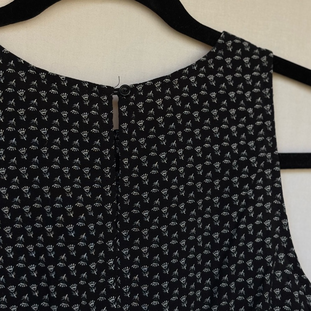 Old Navy Black and White Patterned Mini Dress - Picture 5 of 6
